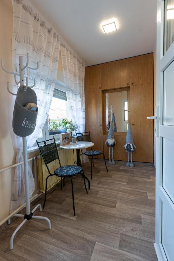 Cosy House - Home Base Марибор Экстерьер фото
