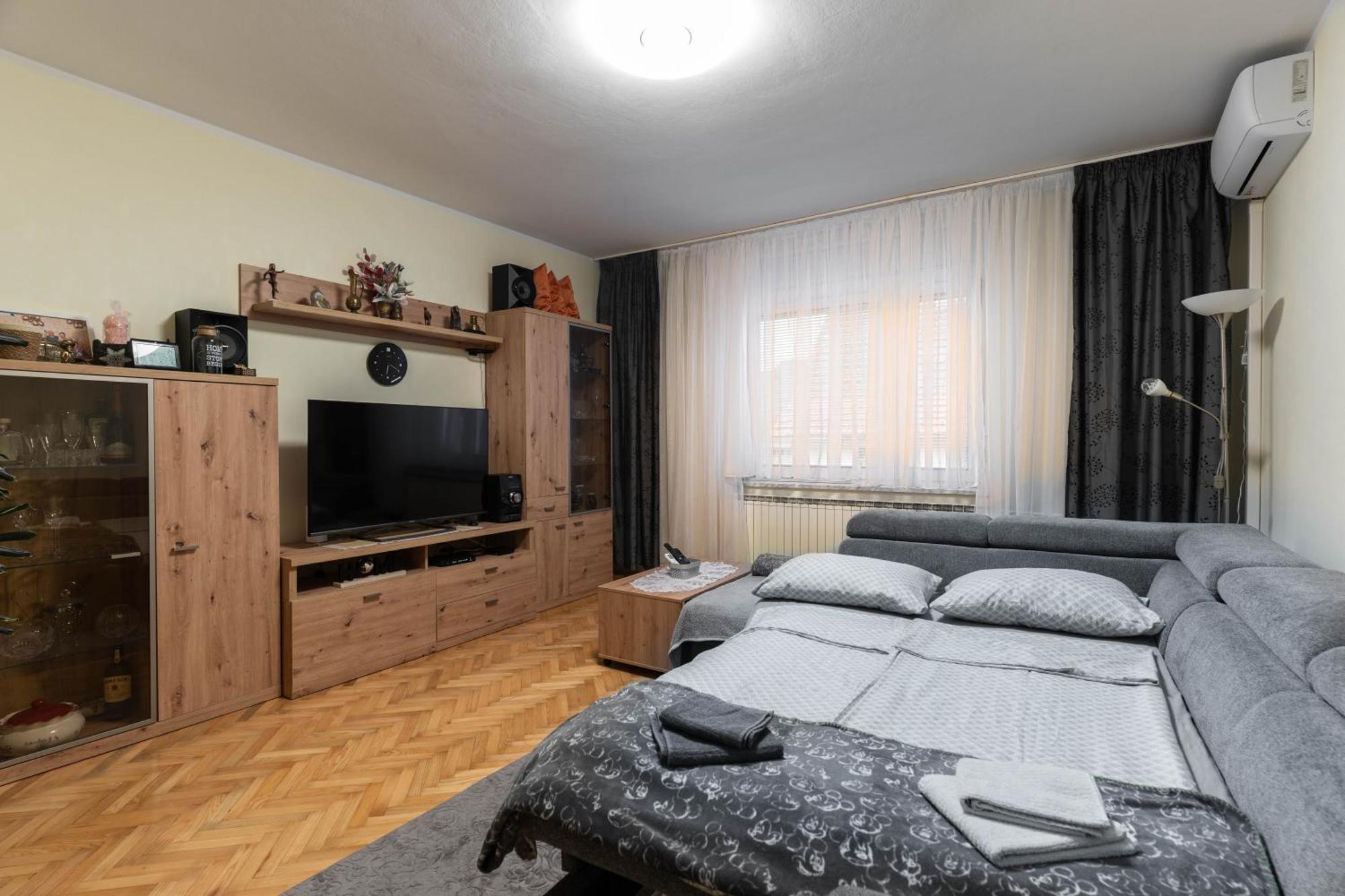 Cosy House - Home Base Марибор Экстерьер фото